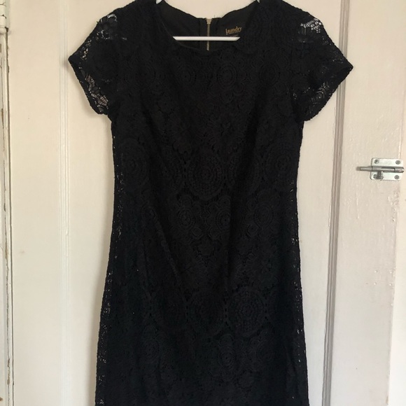 Black lace dress - Picture 1 of 1